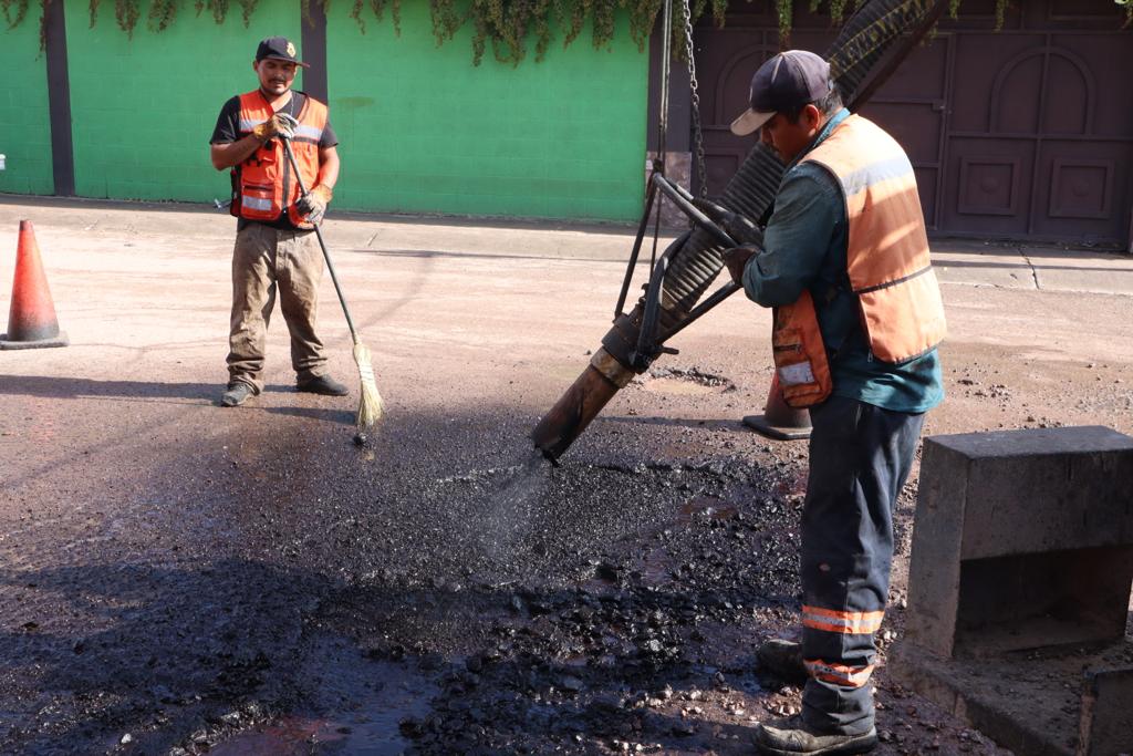 INTENSIFICAN CAMPAÑA PERMANENTE DE BACHEO Gobierno Municipal de Nogales