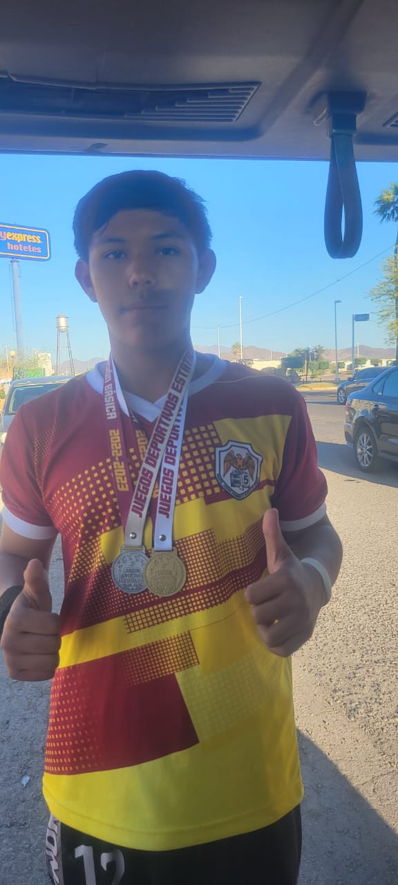 ES JAVIER SANDOVAL RODRÍGUEZ SUBCAMPEÓN NACIONAL EN HAND BALL