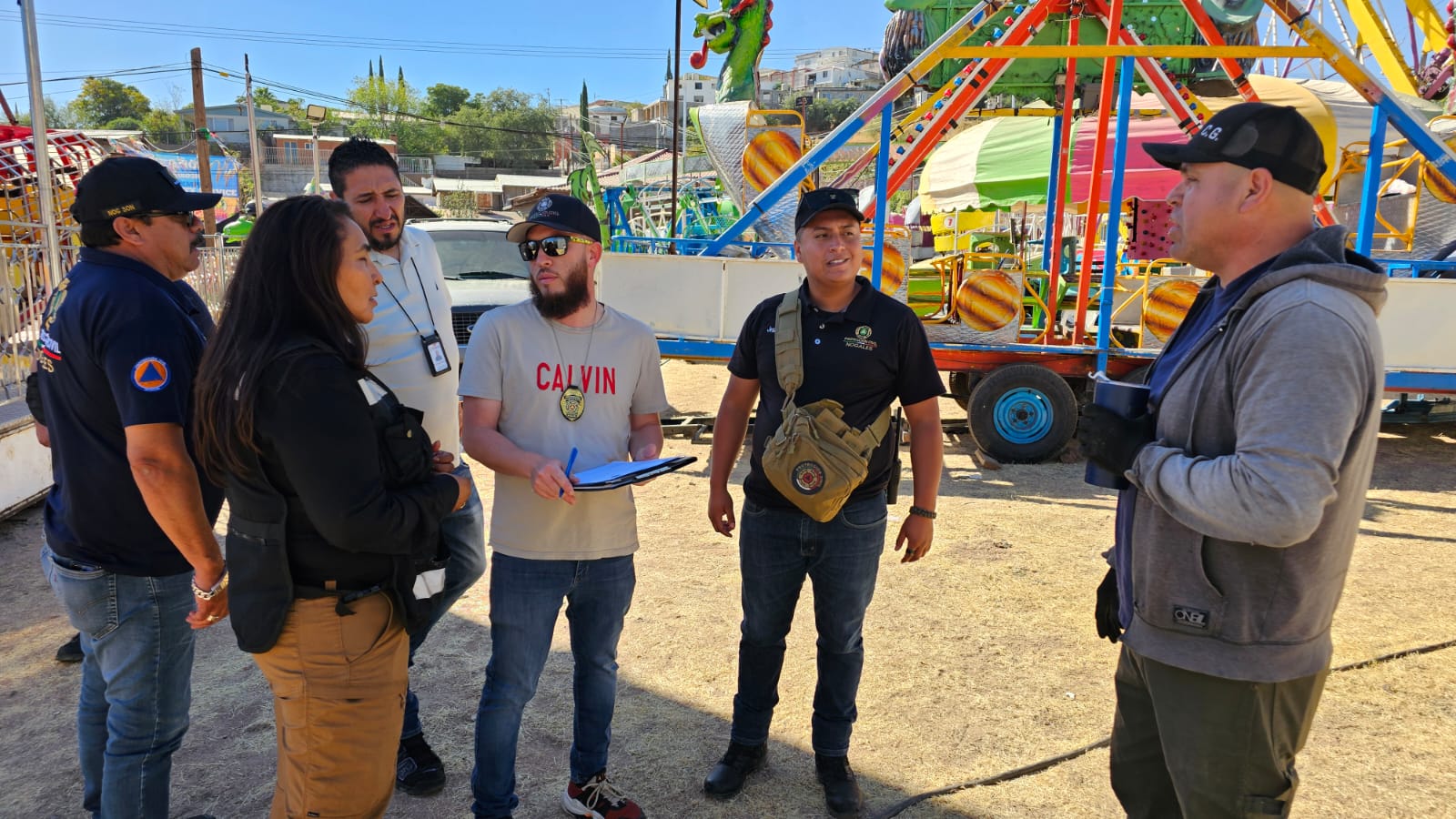 Exigen seguridad en los juegos mecánicos en feria de muertos