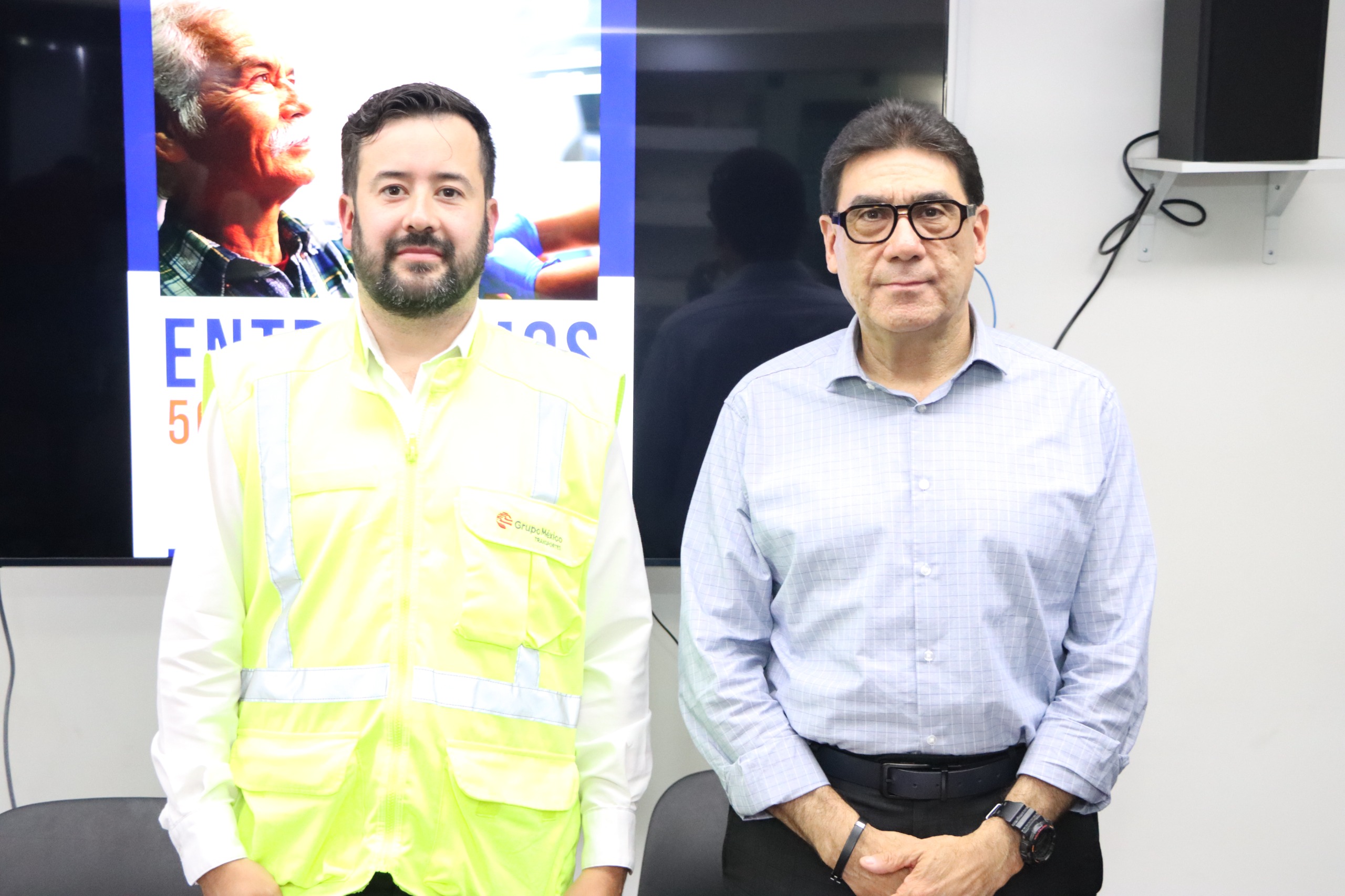 Recibe Nogales al Dr. Vagón con servicios gratuitos