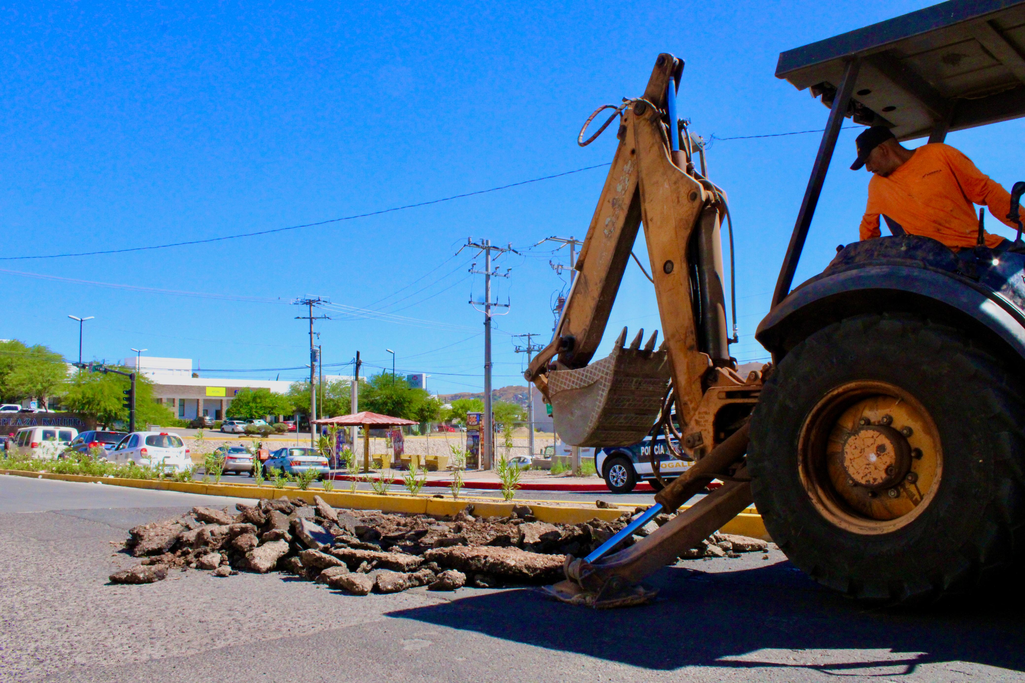 Refuerzan movilidad en calle Pirgos