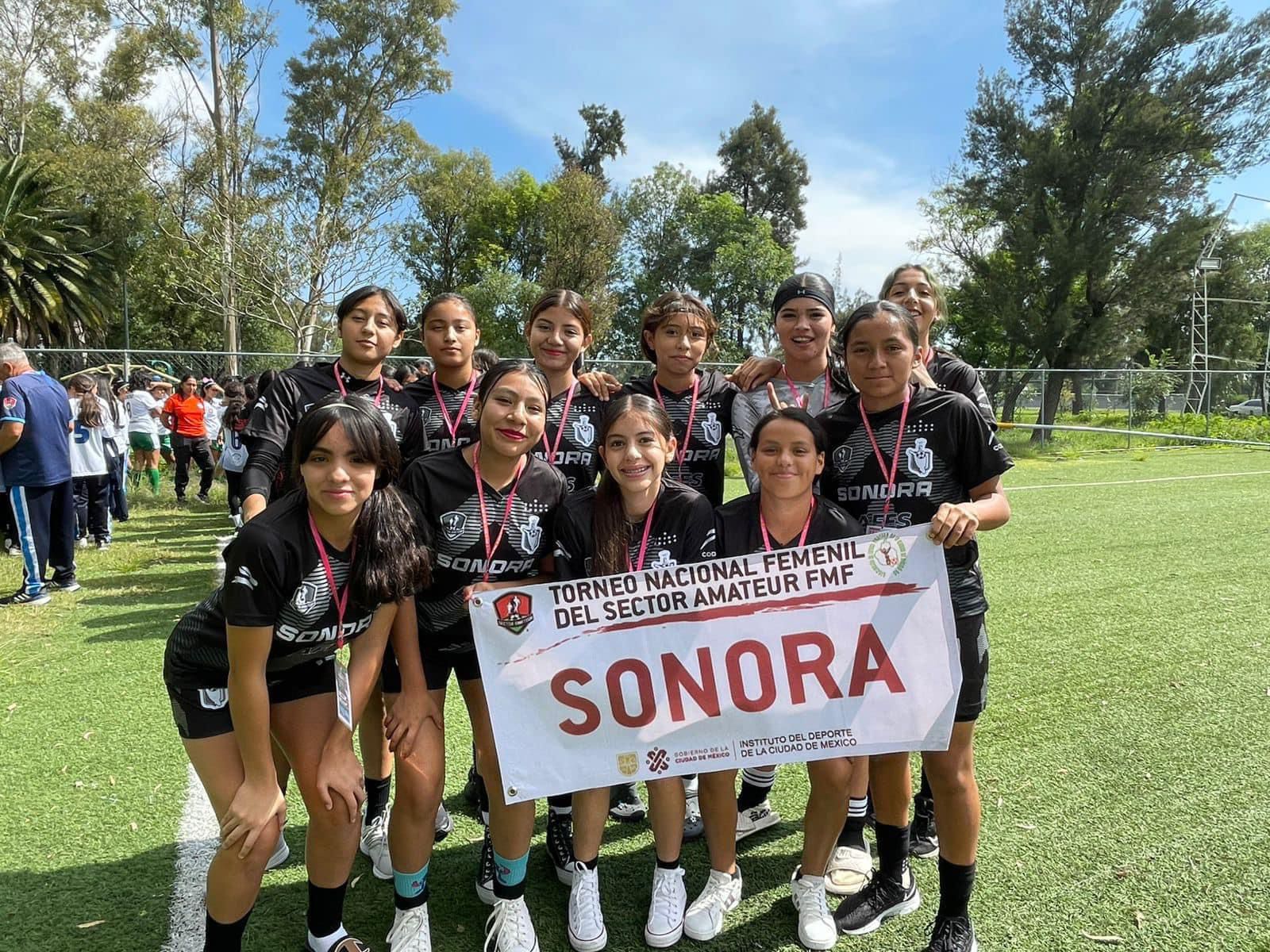 COPIOSA PARTICIPACIÓN EN EL ESTATAL DE FUTBOL