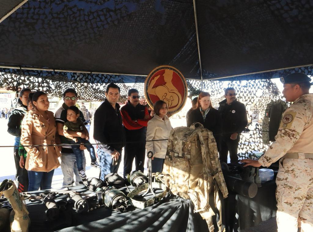 PARTICIPA ALCALDE EN EVENTO DEL CX ANIVERSARIO DEL EJÉRCITO