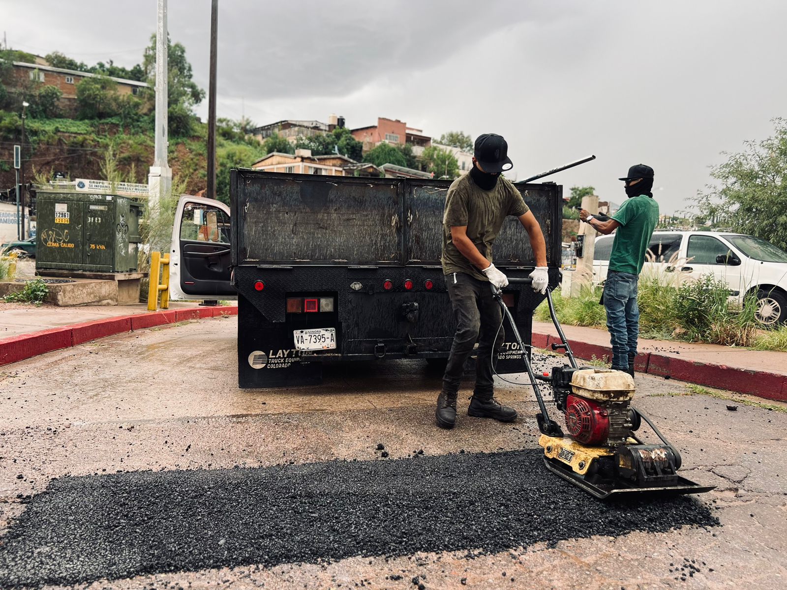 BACHEA OBRAS PÚBLICAS DISTINTOS PUNTOS DE LA CIUDAD