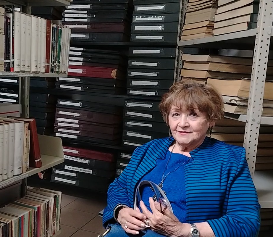 Inicia Edna Zinnia Berny el Archivo Histórico de Nogales