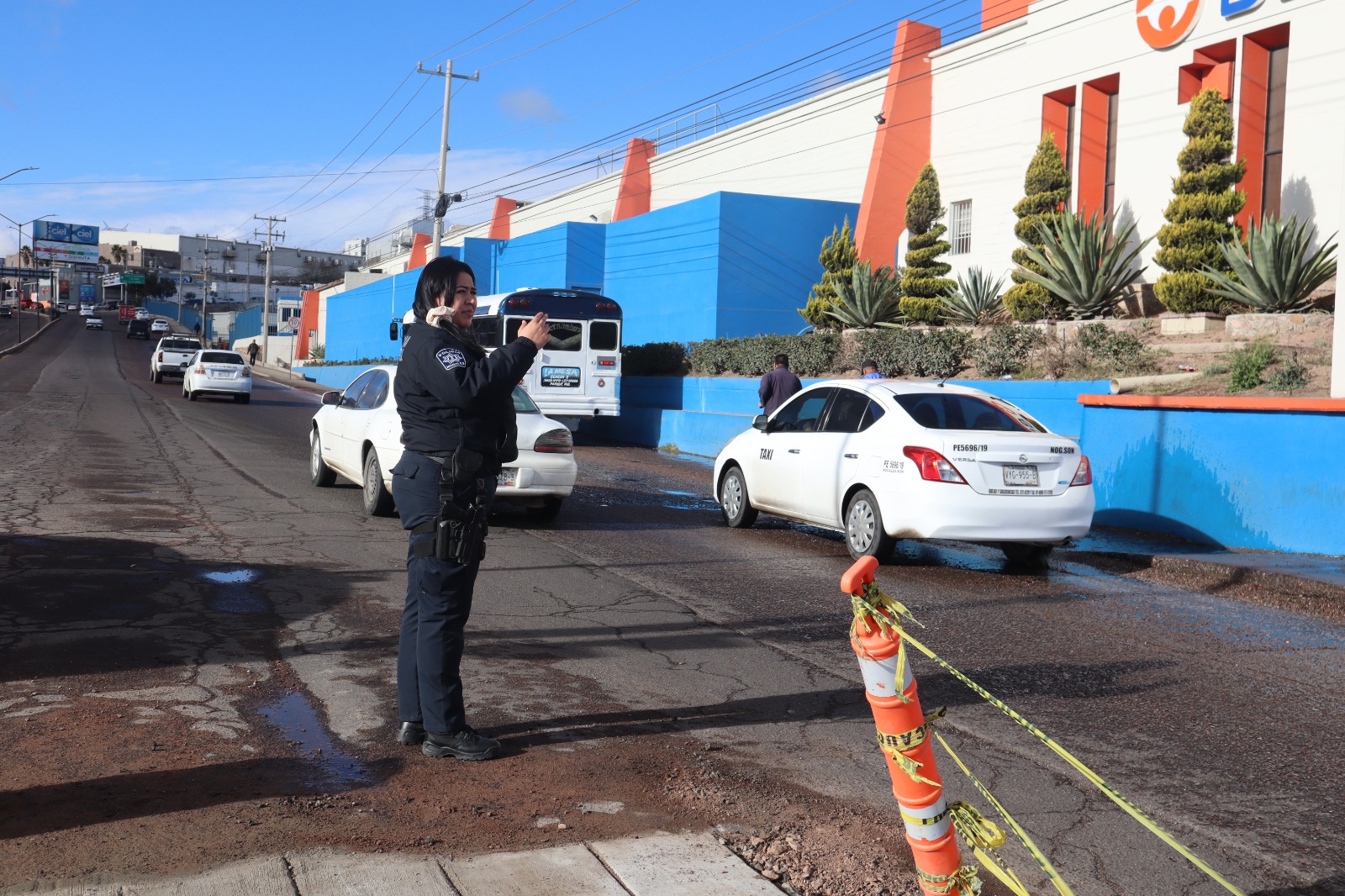 INICIA CIERRE A CIRCULACIÓN EN OBREGÓN Y COLINAS DEL YAQUI