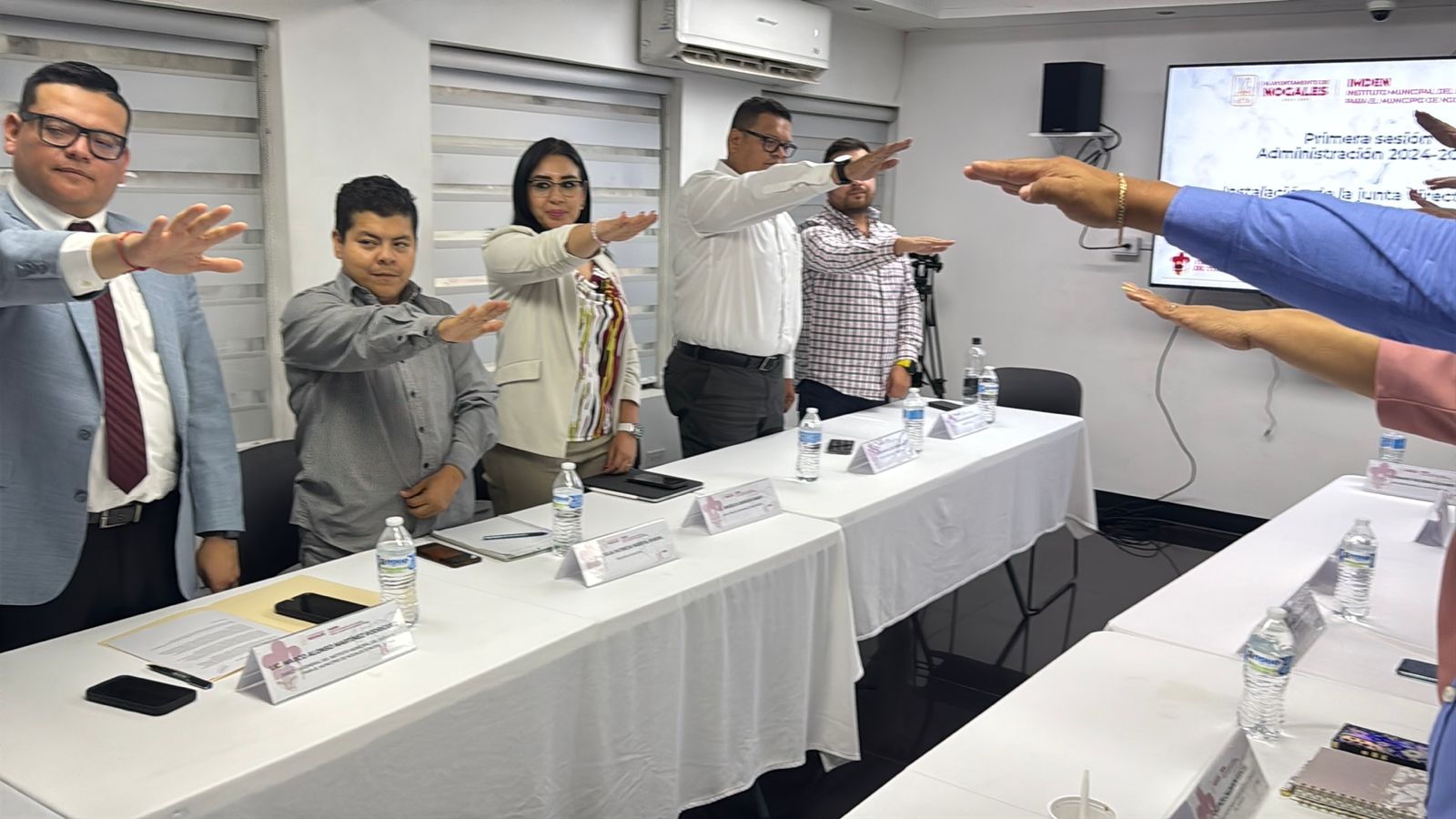INSTALA ALCALDE CONSEJO CONSULTIVO DE IMDEN Y RATIFICA A SUDIRECTOR