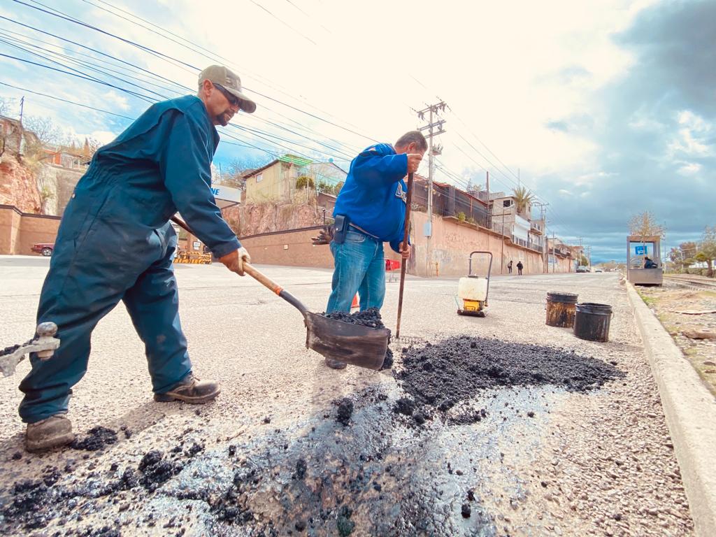 DAN MANTENIMIENTO A LA RUIZ CORTINES Y OTRAS CALLES - Gobierno ...