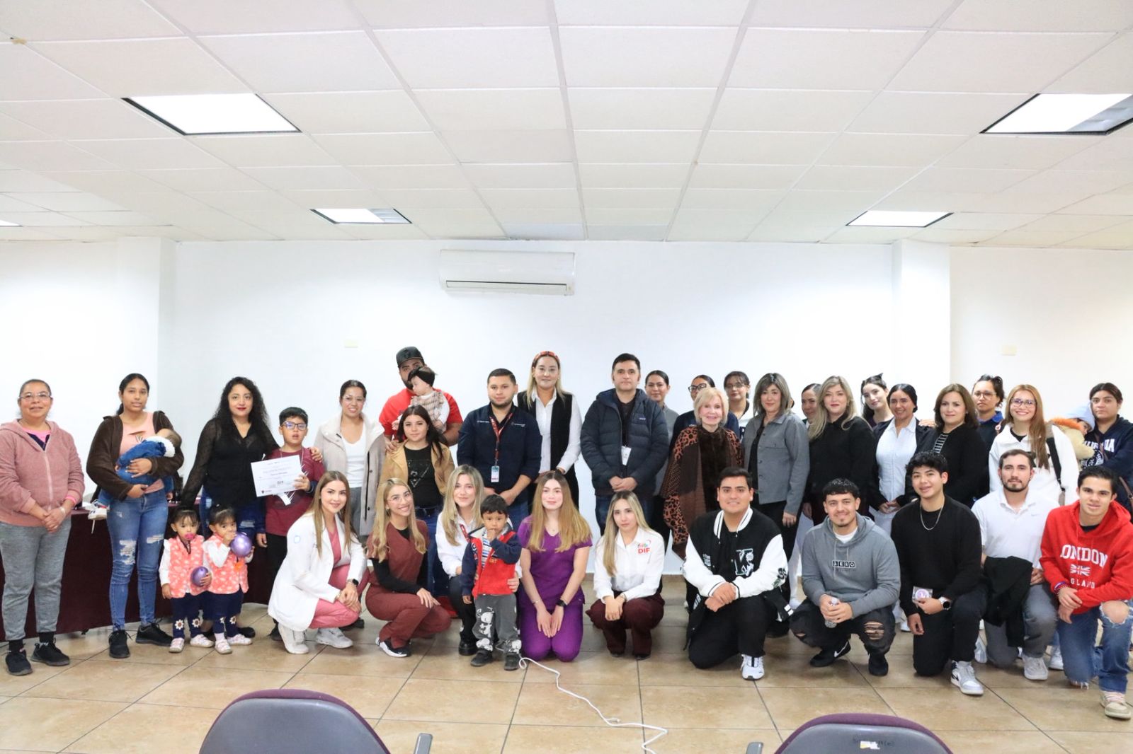 Impulsa DIF acciones para el cuidado de niños prematuros