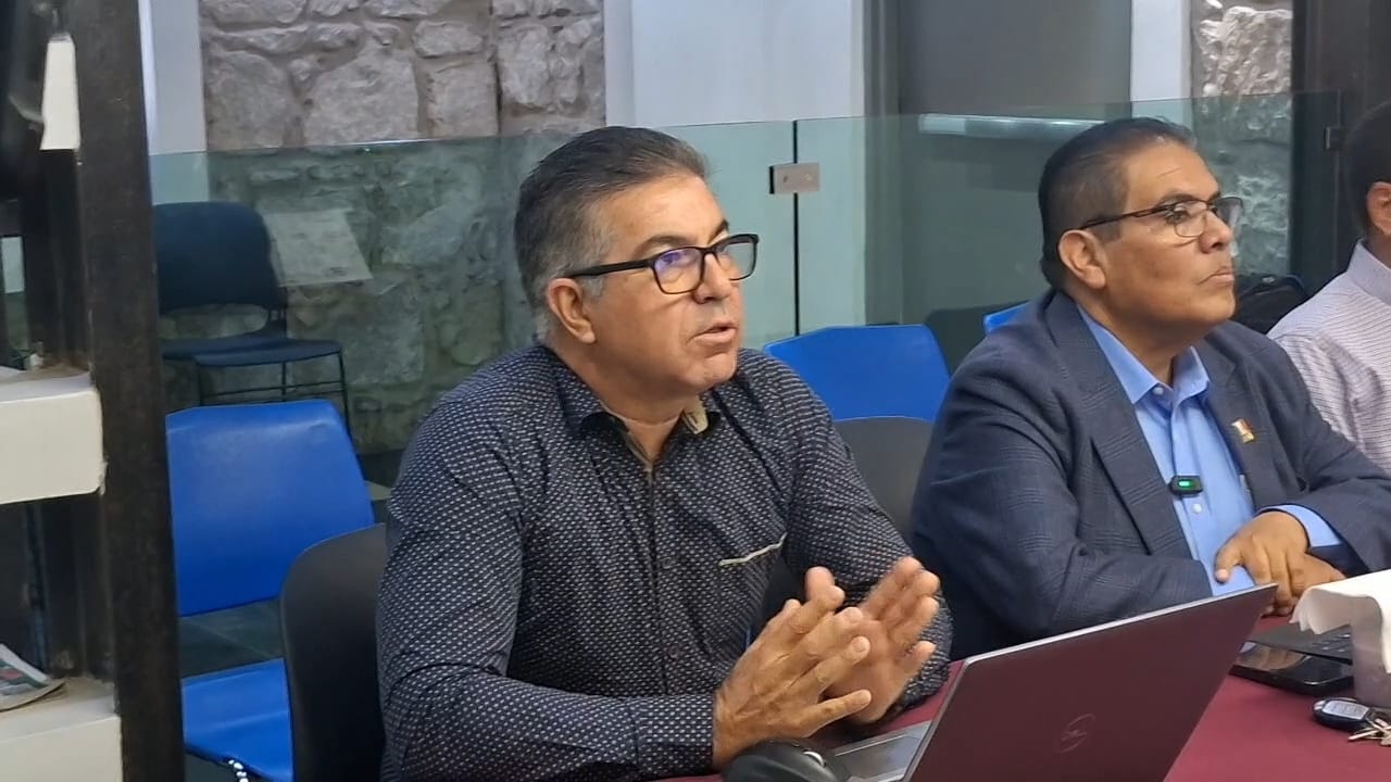 Presentan avances del programa de bacheo