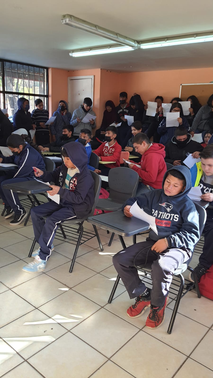 MANTIENEN LA ENTRADA A CLASES UNA HORA MÁS TARDE