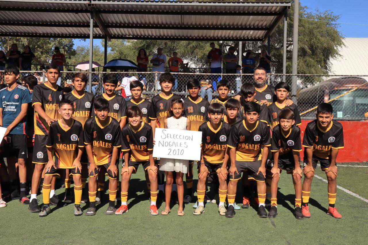 LOGRAN NOGALENSES EL SEGUNDO LUGAR EN NACIONAL DE FUT FEMENIL