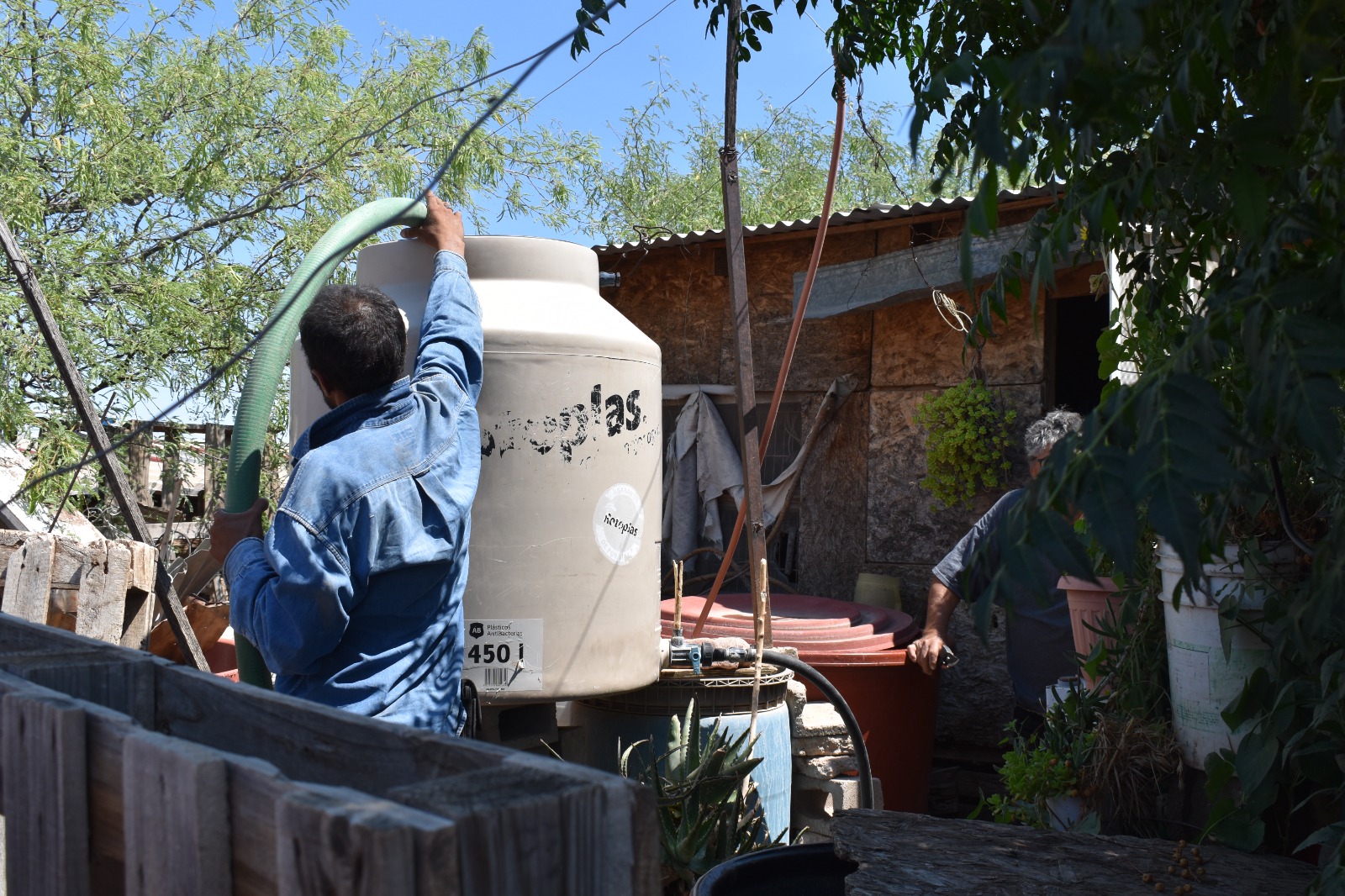 FAVORECE A USUARIOS SUPERVISIÓN DE ENTREGA DE AGUA POR CISTERNAS