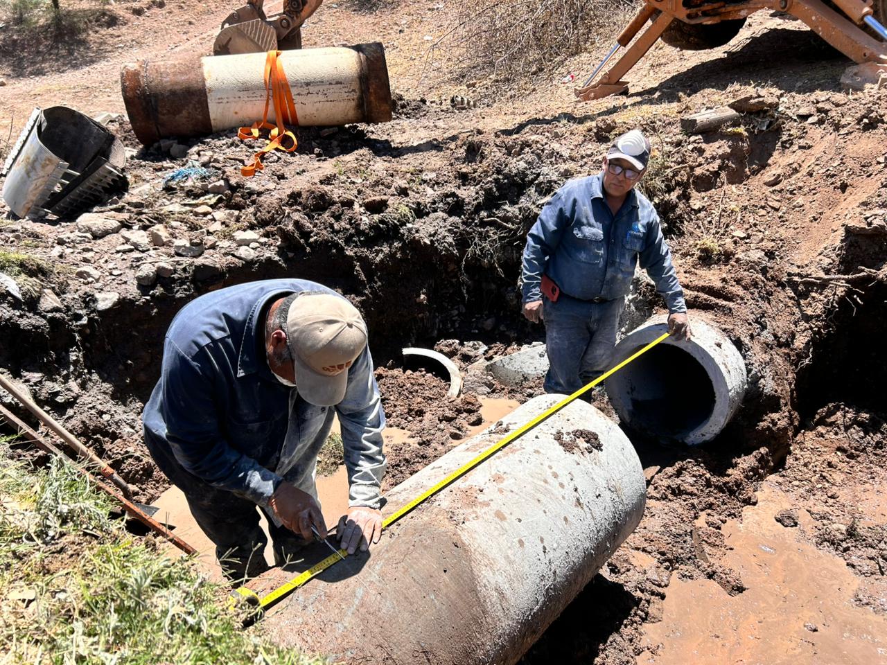 Restablecen servicio tras reparación de línea Portezuelos-Torreón