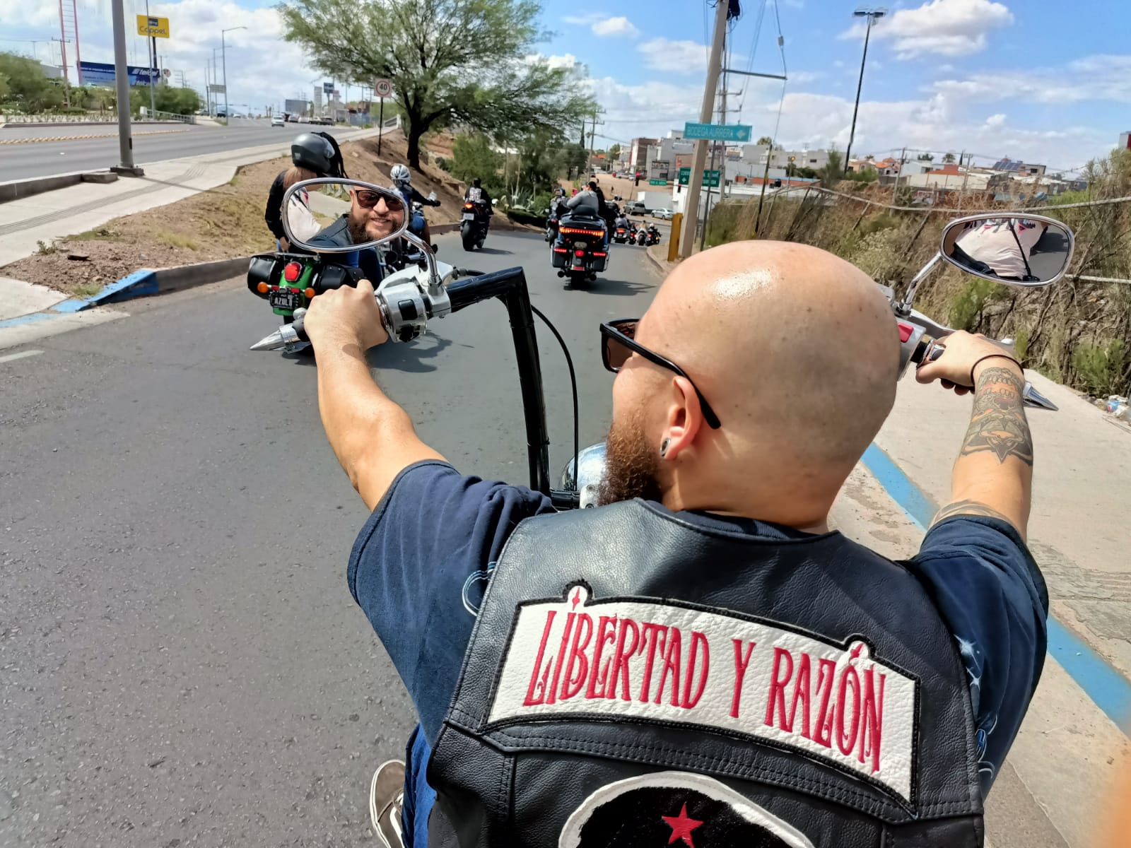 CONVIVEN MOTOCICLISTAS LOCALES Y EXTRANJEROS EN CONCENTRACIÓN MASIVA EN NOGALES