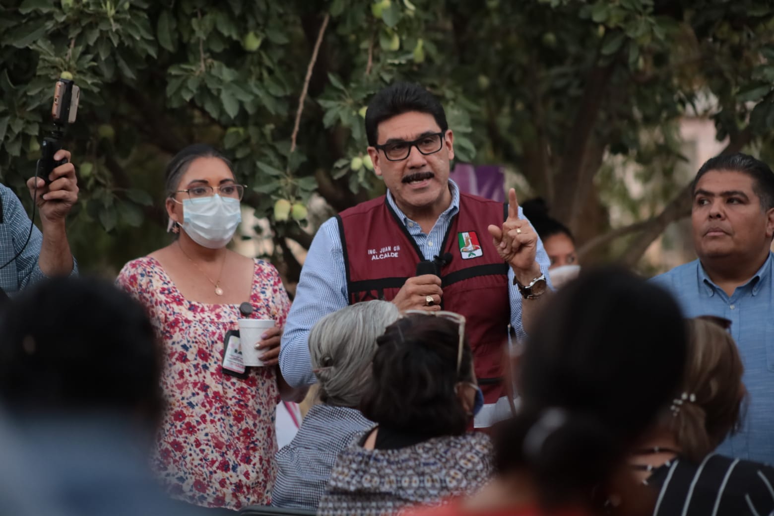 JUAN POR TU CASA ATIENDE A VECINOS DE LA BENITO JUÁREZ