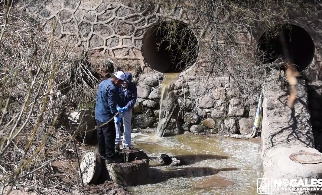 DA OOMAPAS MANTENIMIENTO INTEGRAL A DRENAJE EN BULEVAR 2000