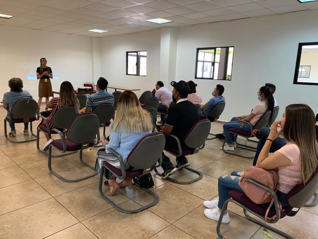 FOMENTA DIF MUNICIPAL LA EDUCACIÓN CON PROGRAMA ESCUELA PARA PADRES